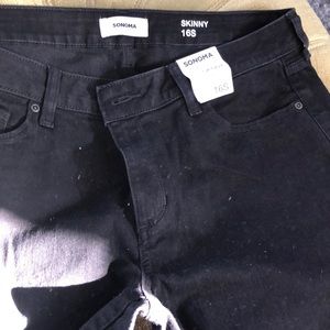 Black skinny mid rise jeans